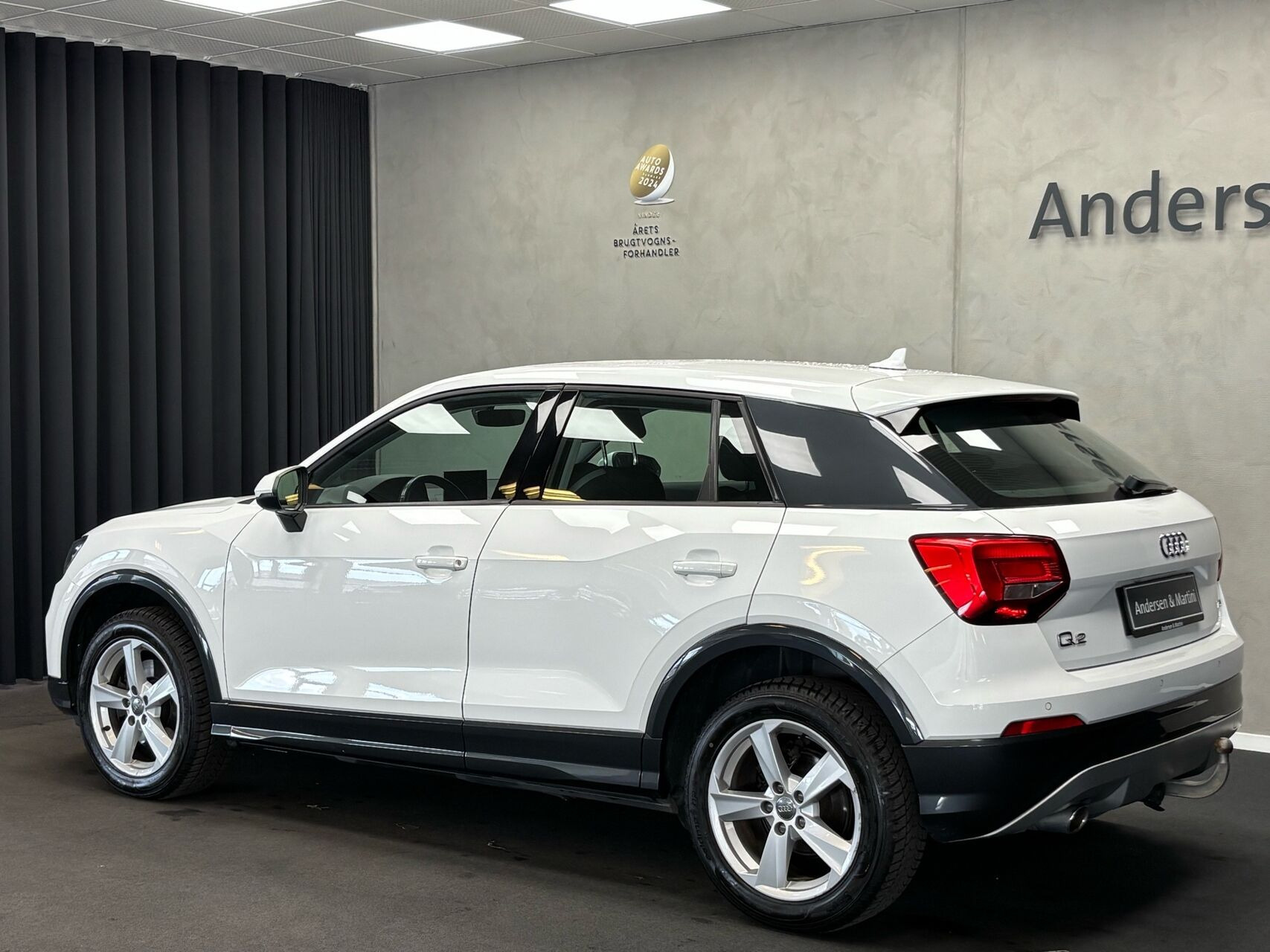 Hvid Audi Q2 fra 2018