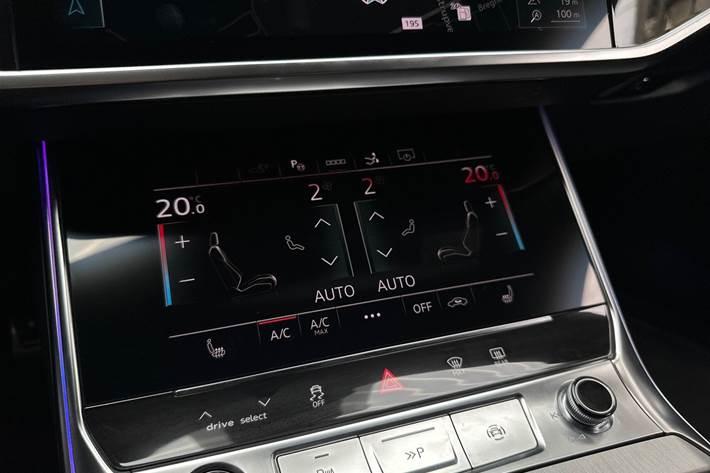 Grå Audi A7 fra 2021
