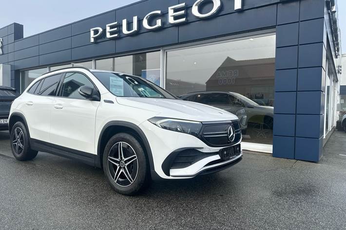 Hvid Mercedes EQA 250 fra 2022