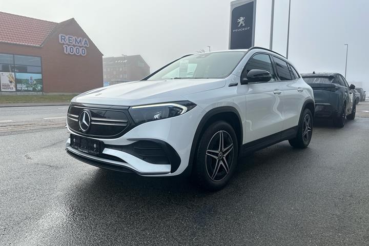 Hvid Mercedes EQA 250 fra 2022