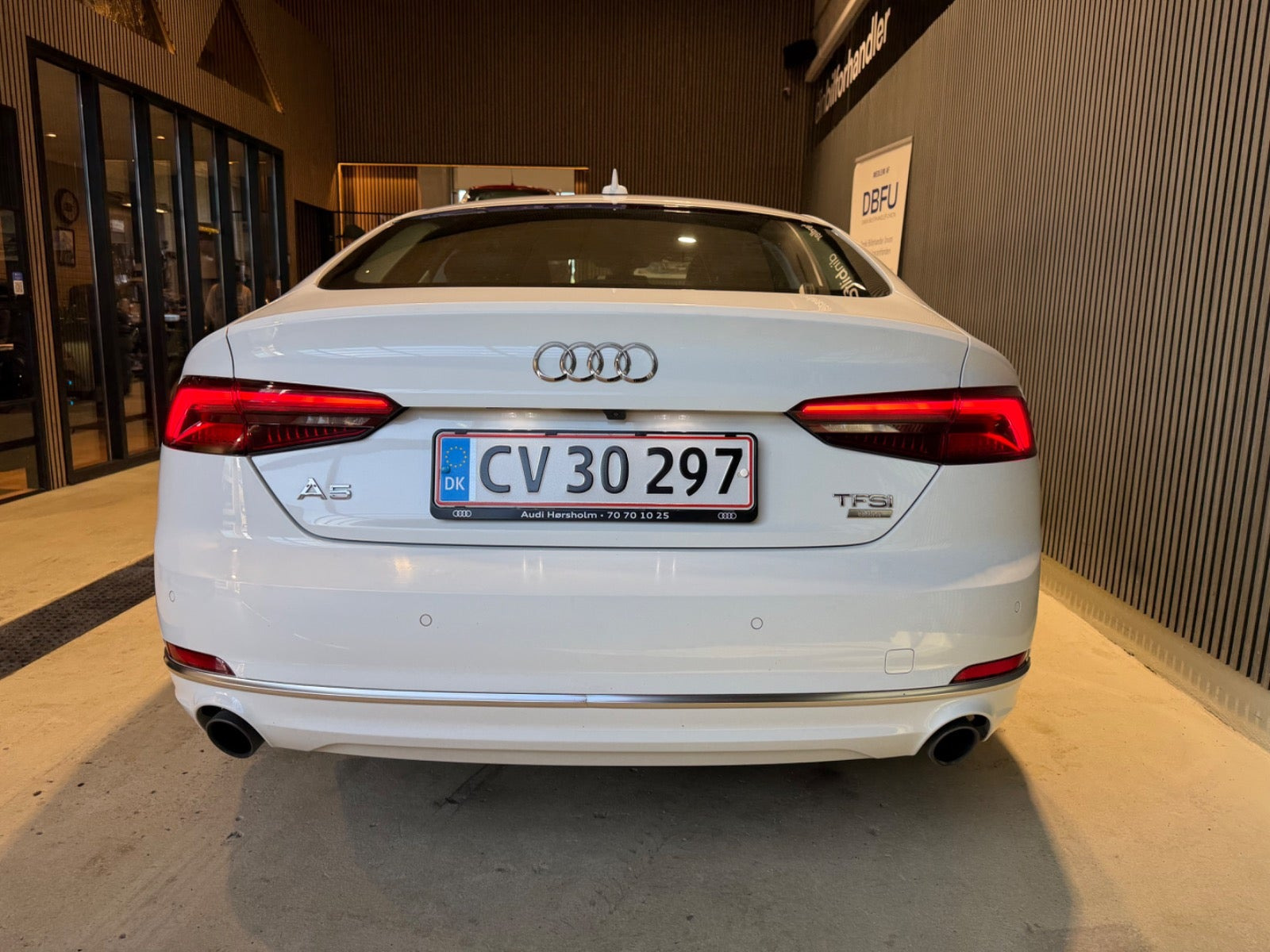 Hvid Audi A5 fra 2018