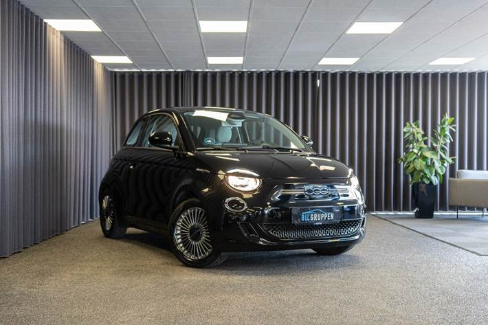 Sort Fiat 500e fra 2023