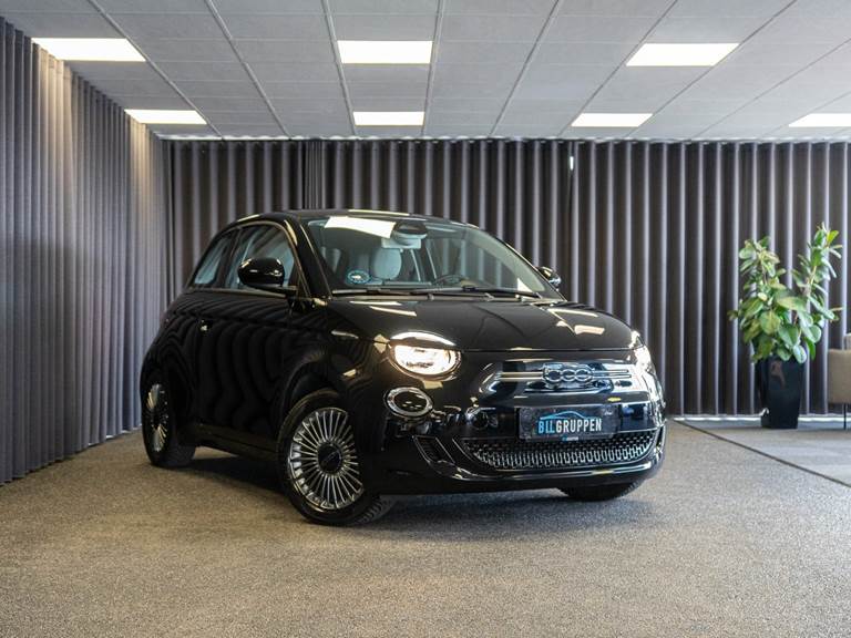 Fiat 500e 42 Icon