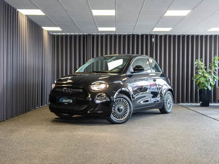 Fiat 500e 42 Icon