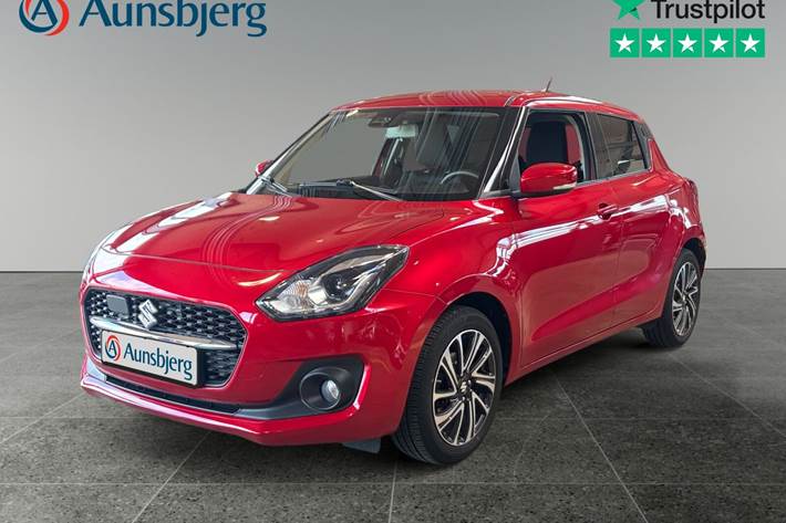 Rød Suzuki Swift fra 2020