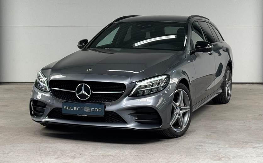 Mercedes C300 de 2,0 AMG Line Night Edition stc. aut.