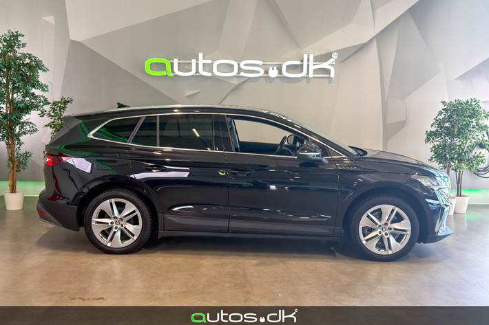 Sort Skoda Enyaq fra 2024