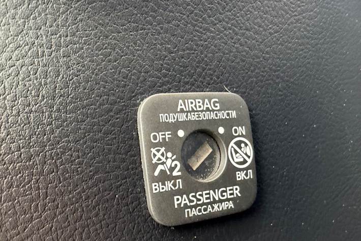 undefined Toyota Auris fra 2015