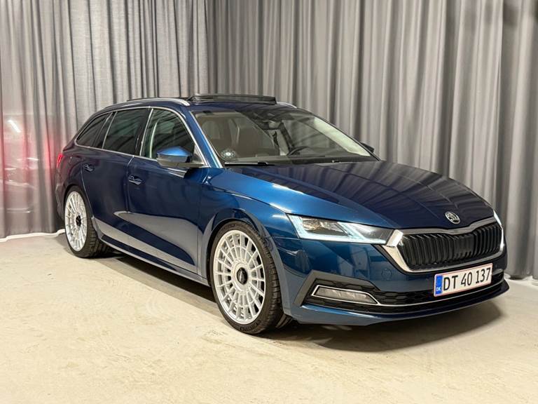 Skoda Octavia 2,0 TDi 150 Style First Edition Combi DSG
