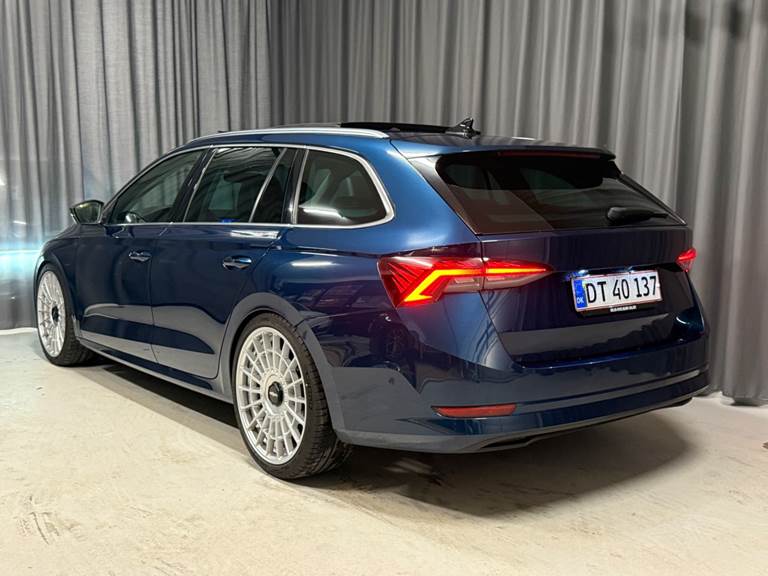 Skoda Octavia 2,0 TDi 150 Style First Edition Combi DSG