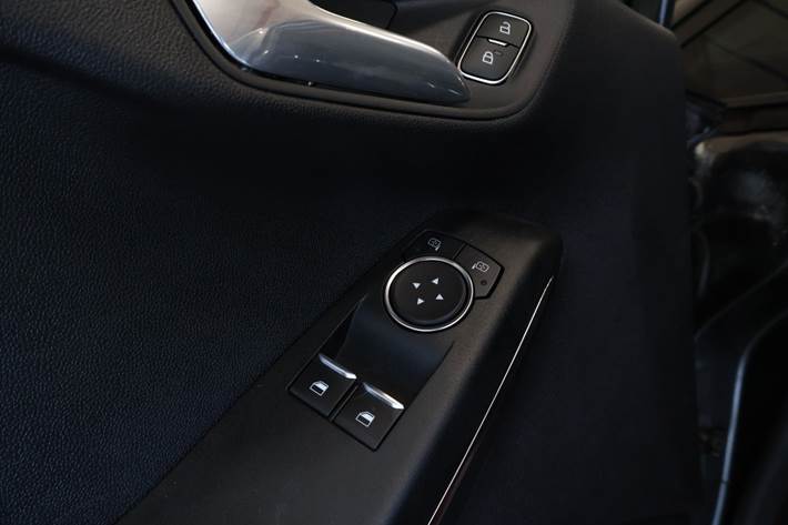 Grå Ford Fiesta fra 2019