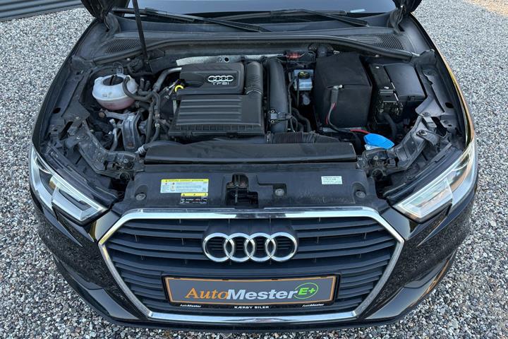 Sort Audi A3 fra 2017