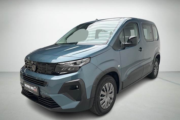 Blå Peugeot e-Rifter fra 2025 set udefra