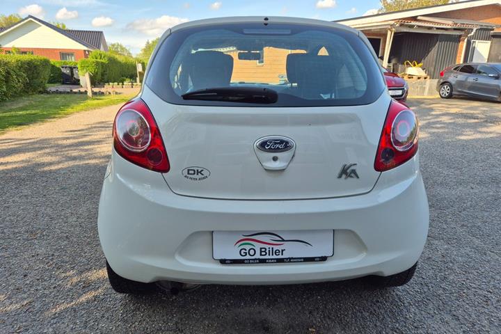 Grøn Ford Ka fra 2011