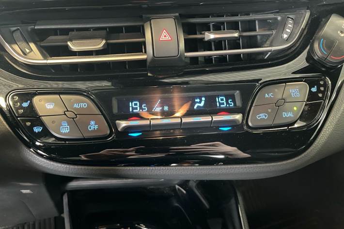 undefined Toyota C-HR fra 2020