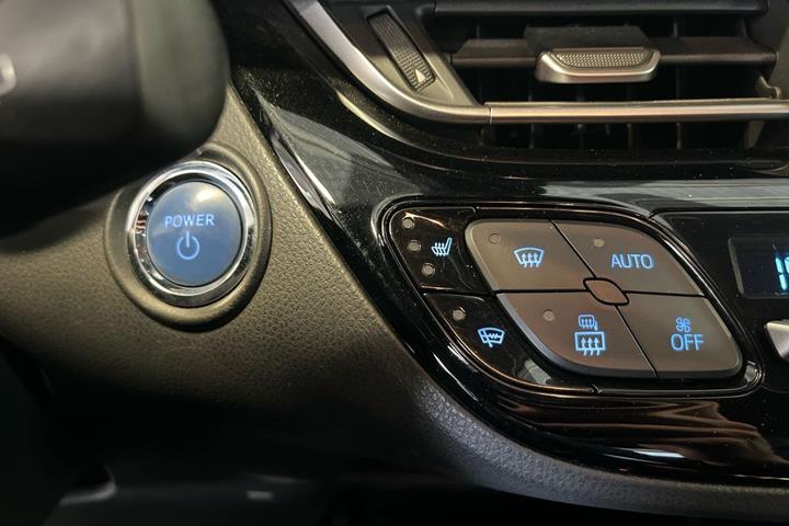 undefined Toyota C-HR fra 2020