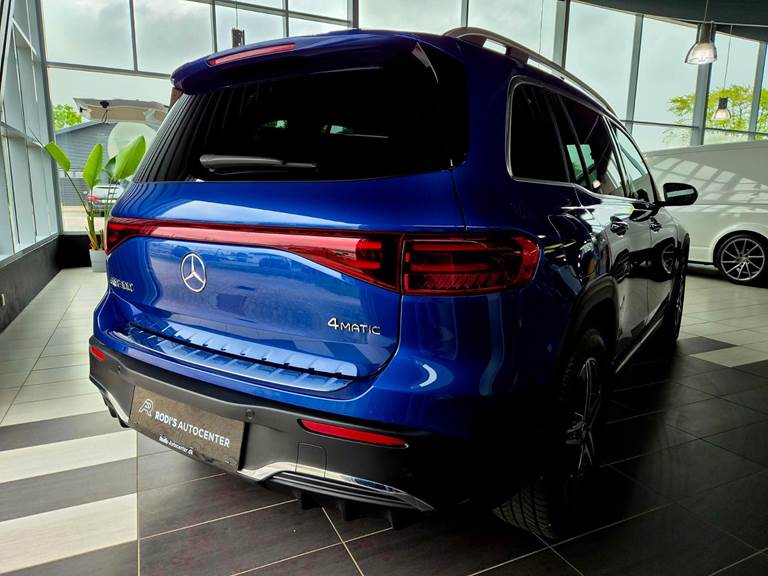 Mercedes EQB300 AMG Line 4Matic