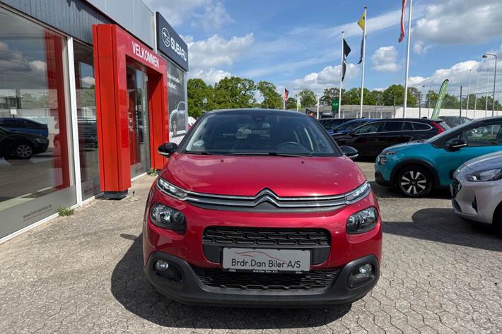 Rød Citroën C3 fra 2019