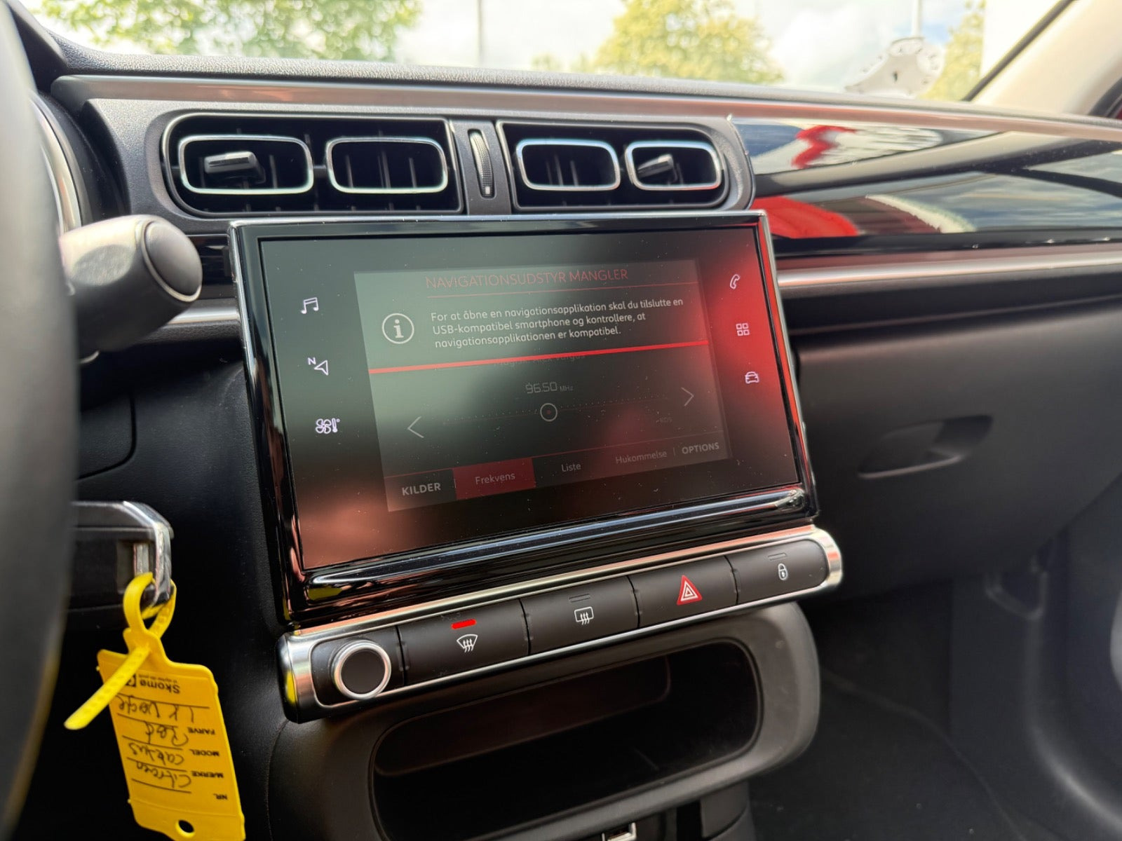 Rød Citroën C3 fra 2019