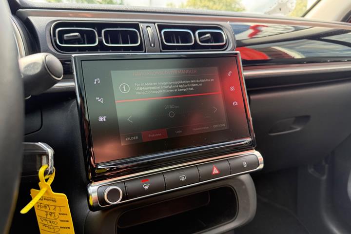 Rød Citroën C3 fra 2019