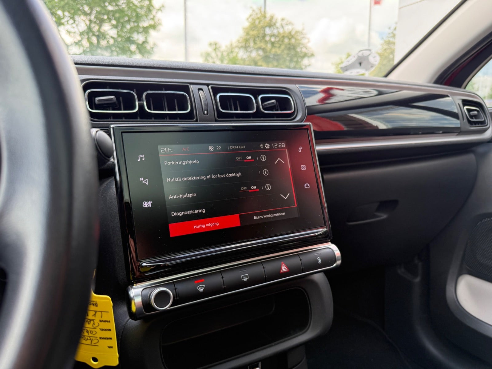 Rød Citroën C3 fra 2019