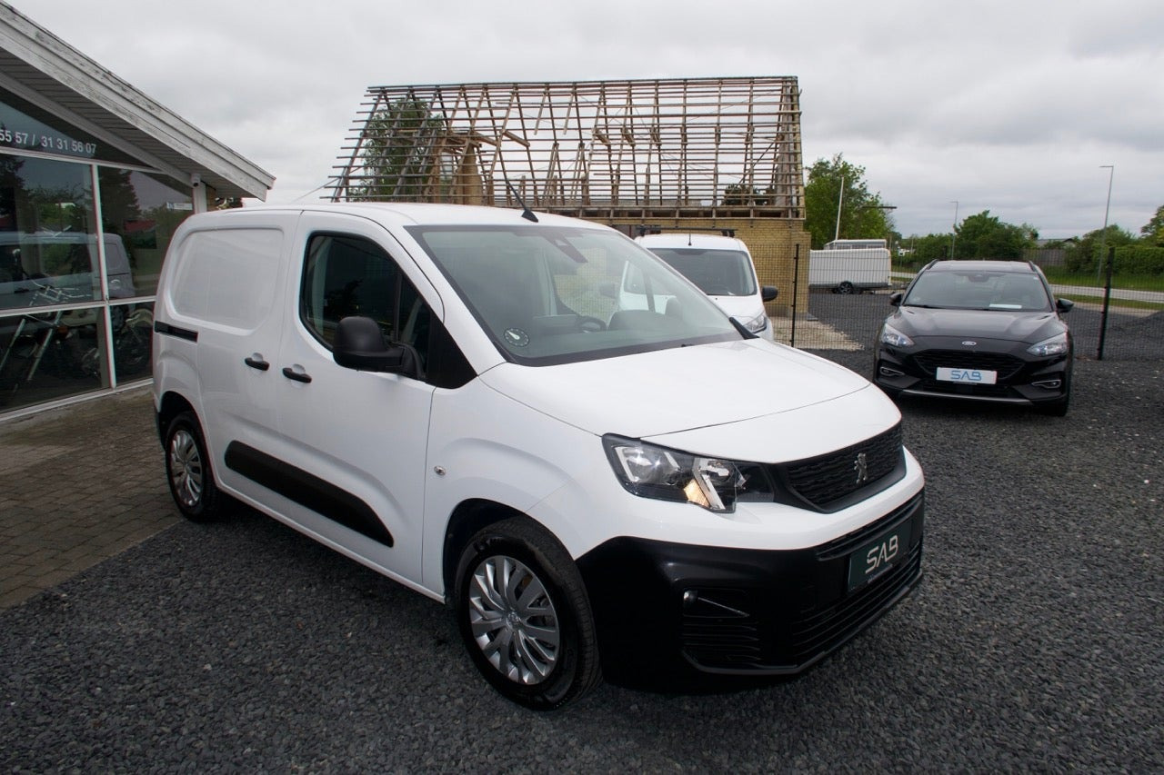 undefined Peugeot Partner fra 2020