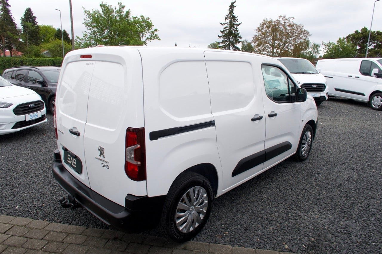 undefined Peugeot Partner fra 2020