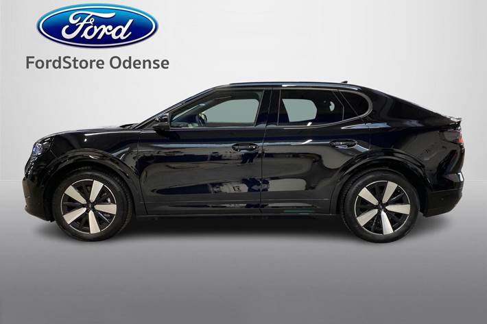 Sort Ford Capri fra 2025