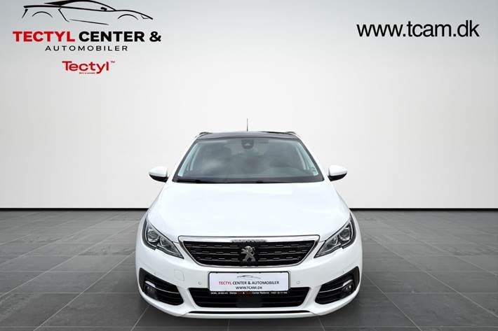 Hvid Peugeot 308 fra 2018