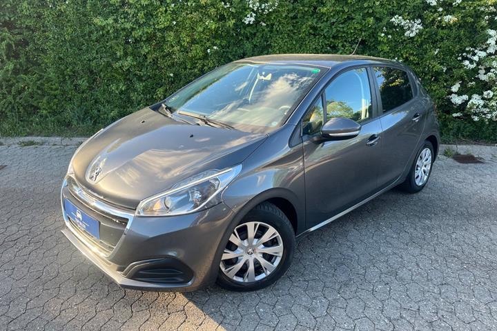 undefined Peugeot 208 fra 2019 set udefra