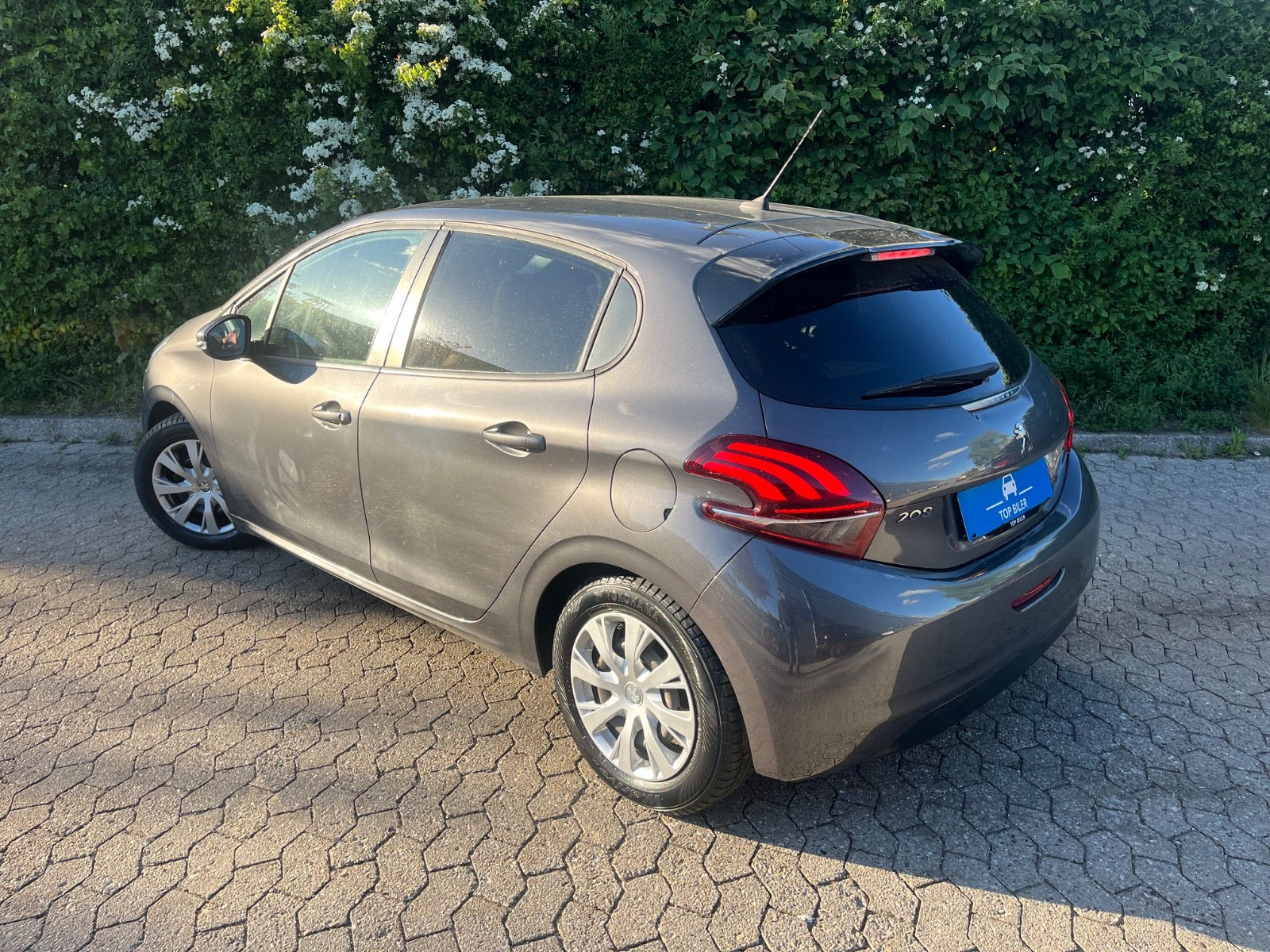 undefined Peugeot 208 fra 2019