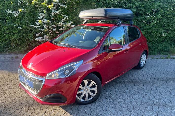 undefined Peugeot 208 fra 2018 set udefra
