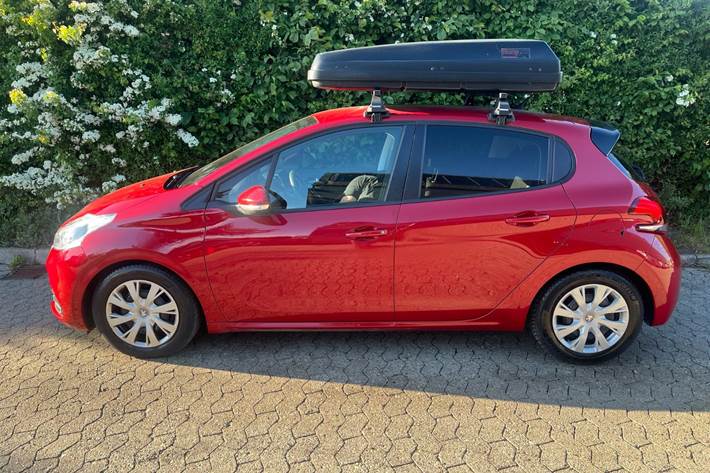 undefined Peugeot 208 fra 2018