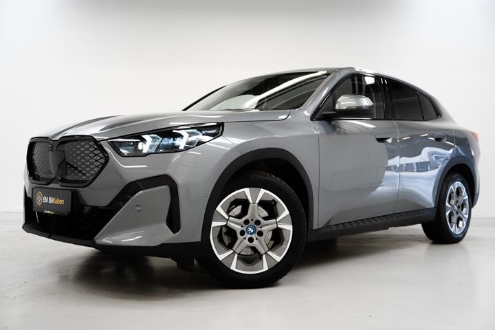 undefined BMW iX2 fra 2024 set udefra