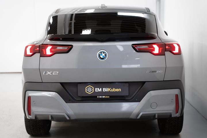 undefined BMW iX2 fra 2024