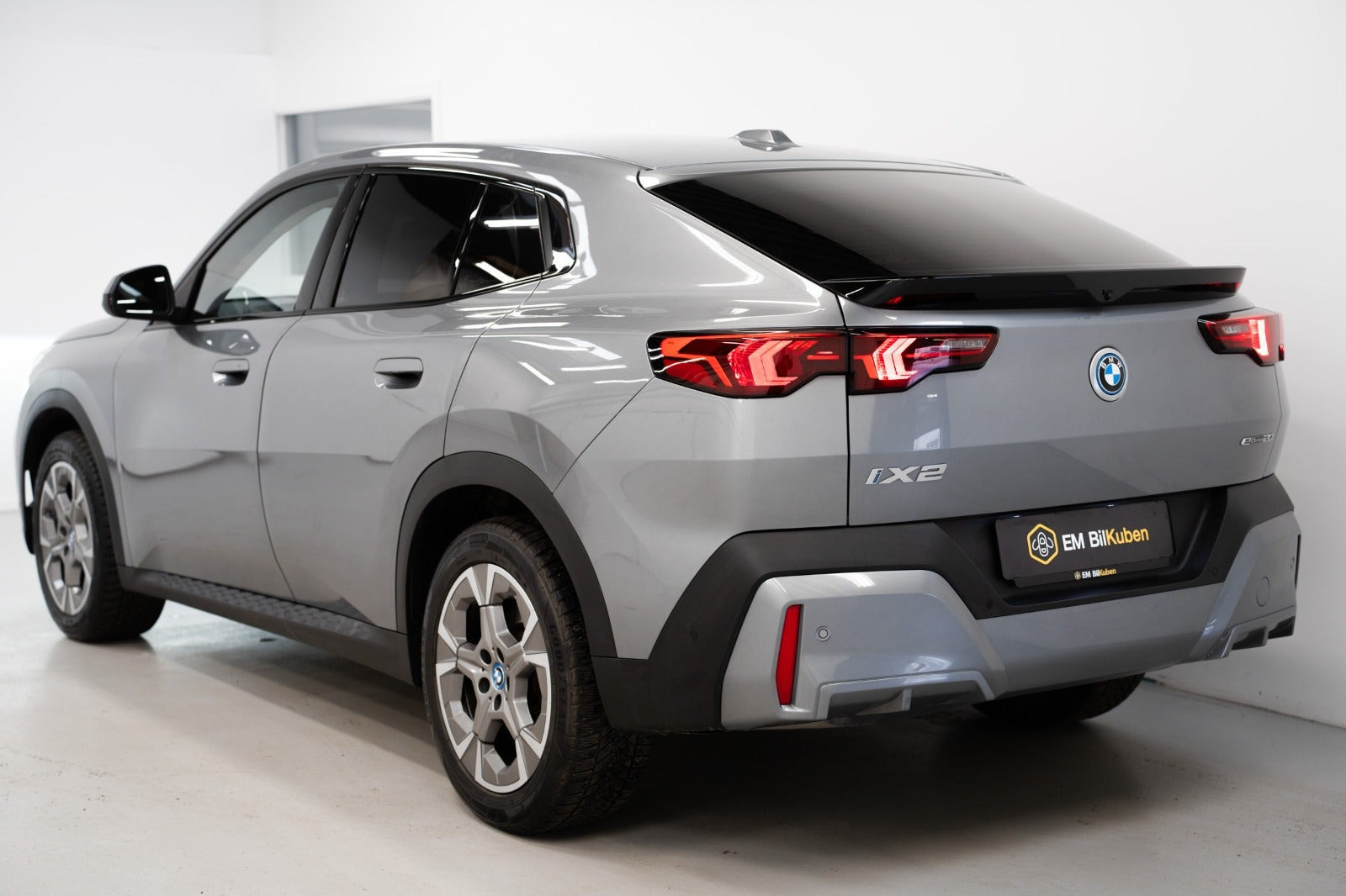 undefined BMW iX2 fra 2024