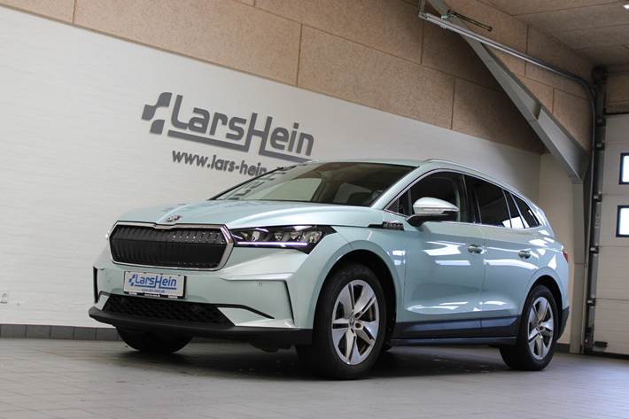 Sølv Skoda Enyaq fra 2023