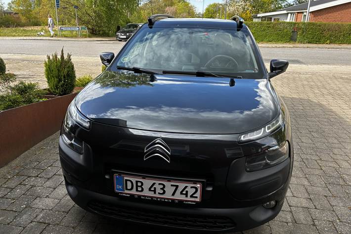 Sort Citroën C4 Cactus fra 2014