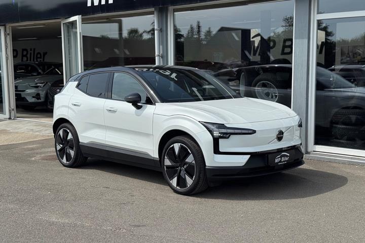 Hvid Volvo EX30 fra 2024