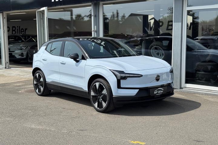 Blå Volvo EX30 fra 2024