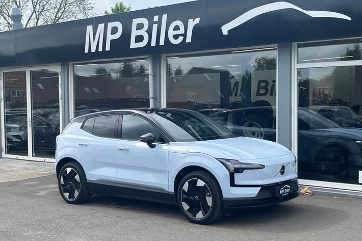 Blå Volvo EX30 fra 2025