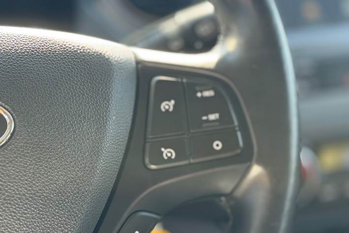 Sort Hyundai i10 fra 2018