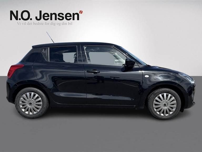 Suzuki Swift 1,2 Dualjet Mild hybrid Action AEB CVT 83HK 5d Trinl. Gear