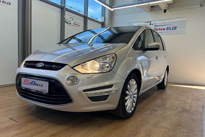 Sort Ford S-MAX fra 2011