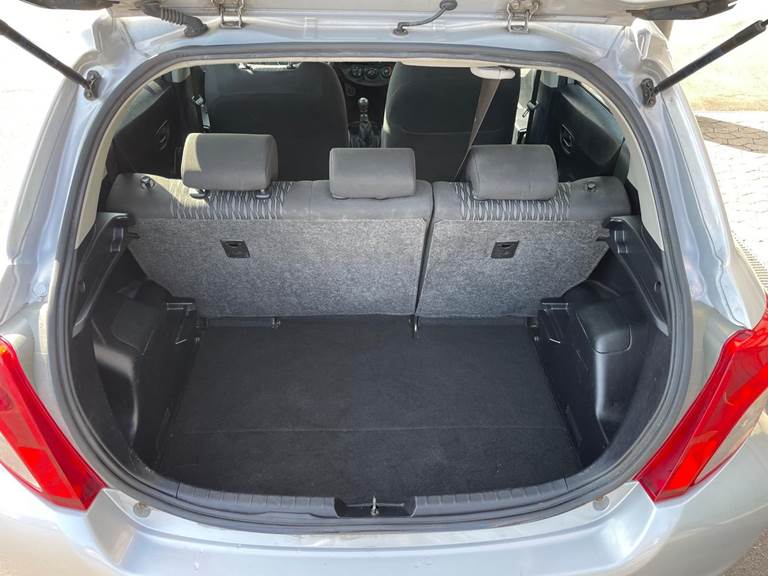 Toyota Yaris 1,3 VVT-i T1