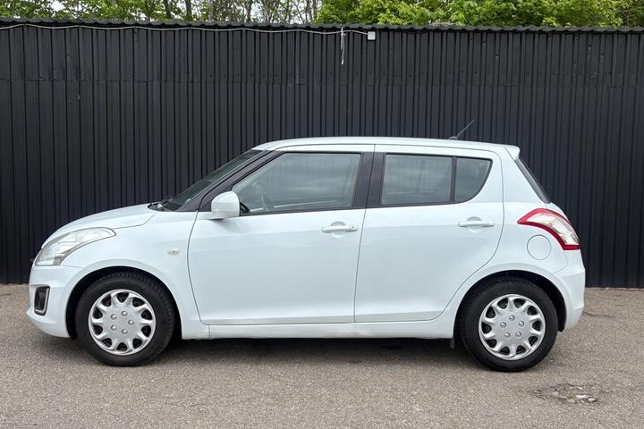 undefined Suzuki Swift fra 2015