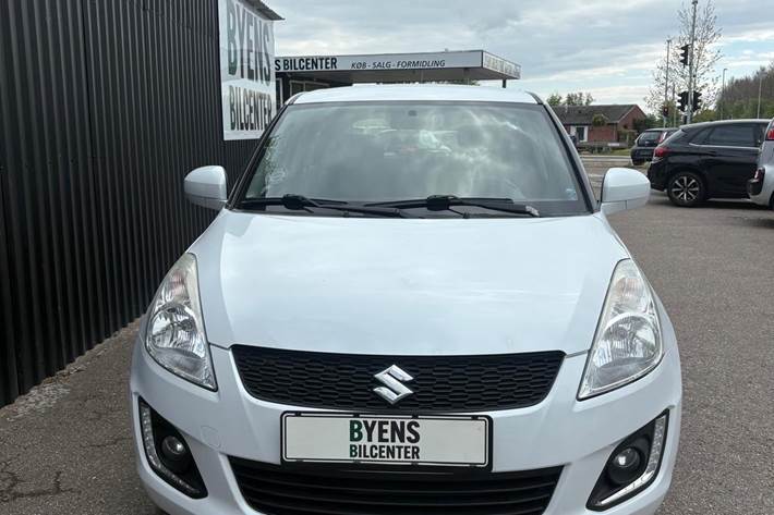 undefined Suzuki Swift fra 2015