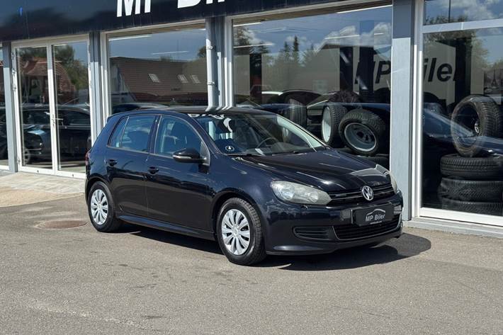 Sort VW Golf VI fra 2012