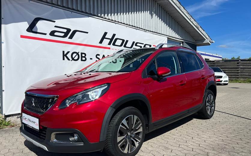 Peugeot 2008 1,2 PureTech 110 Prestige Sky