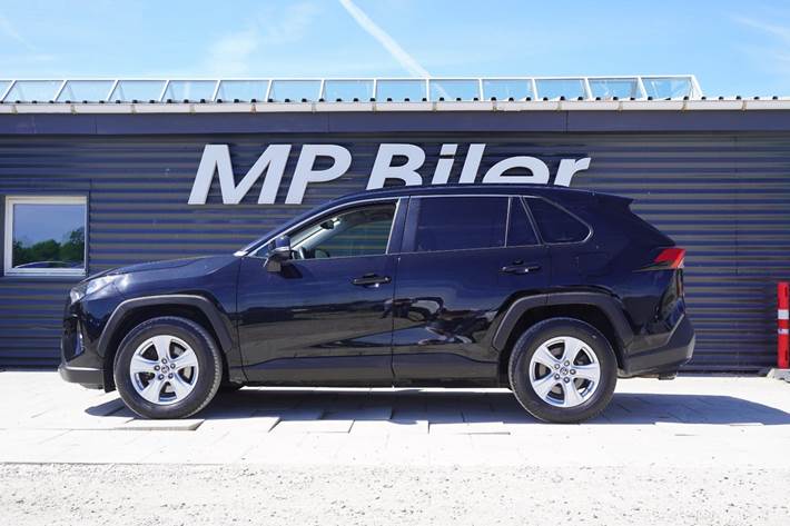 Sort Toyota RAV4 fra 2019